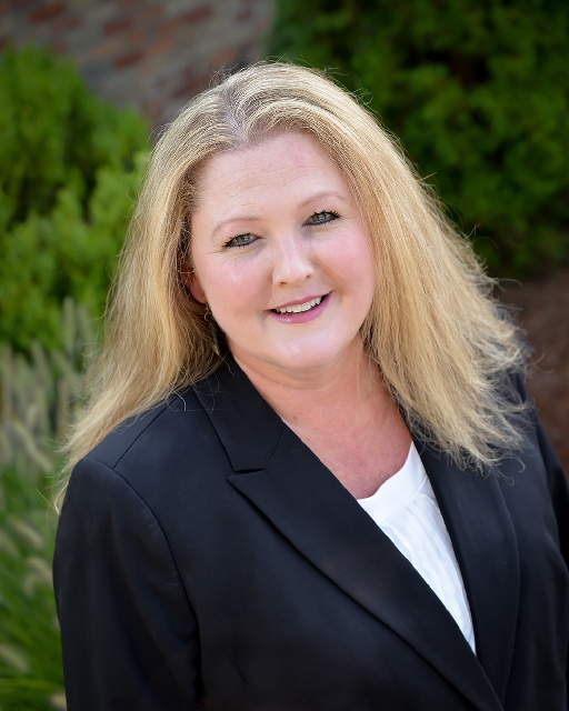 photo of Paula Balzeski